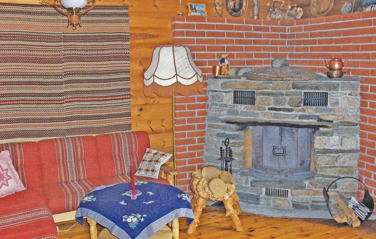 Cozy Home In Fjaerland With House A Mountain View ภายนอก รูปภาพ